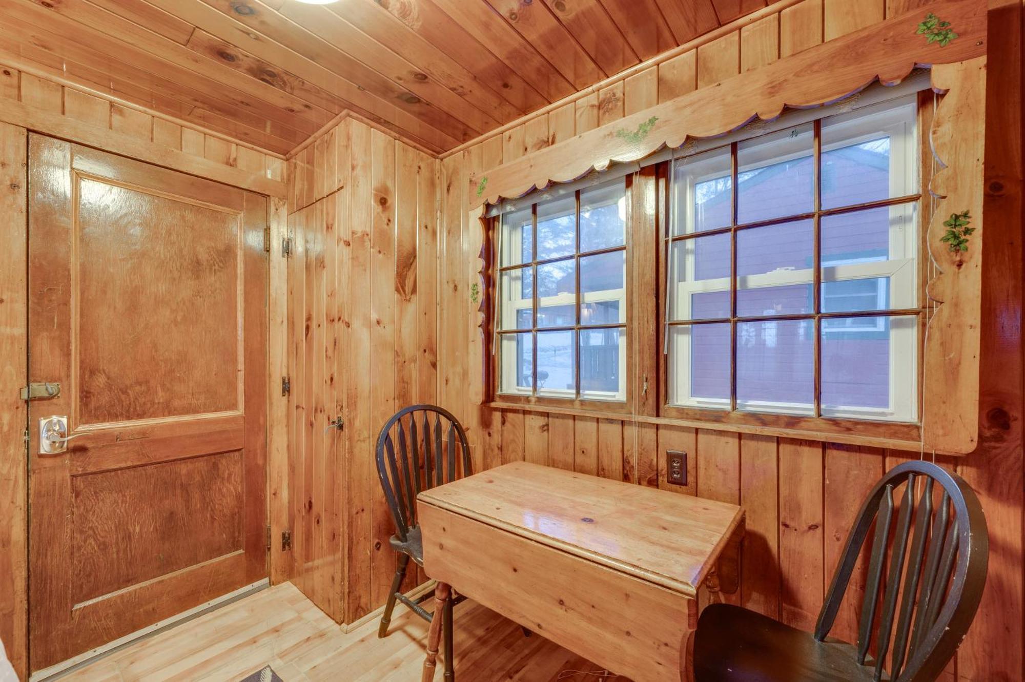 Cozy Laconia Studio With Pool Access - 2 Mi To Lake! Apartment Екстериор снимка