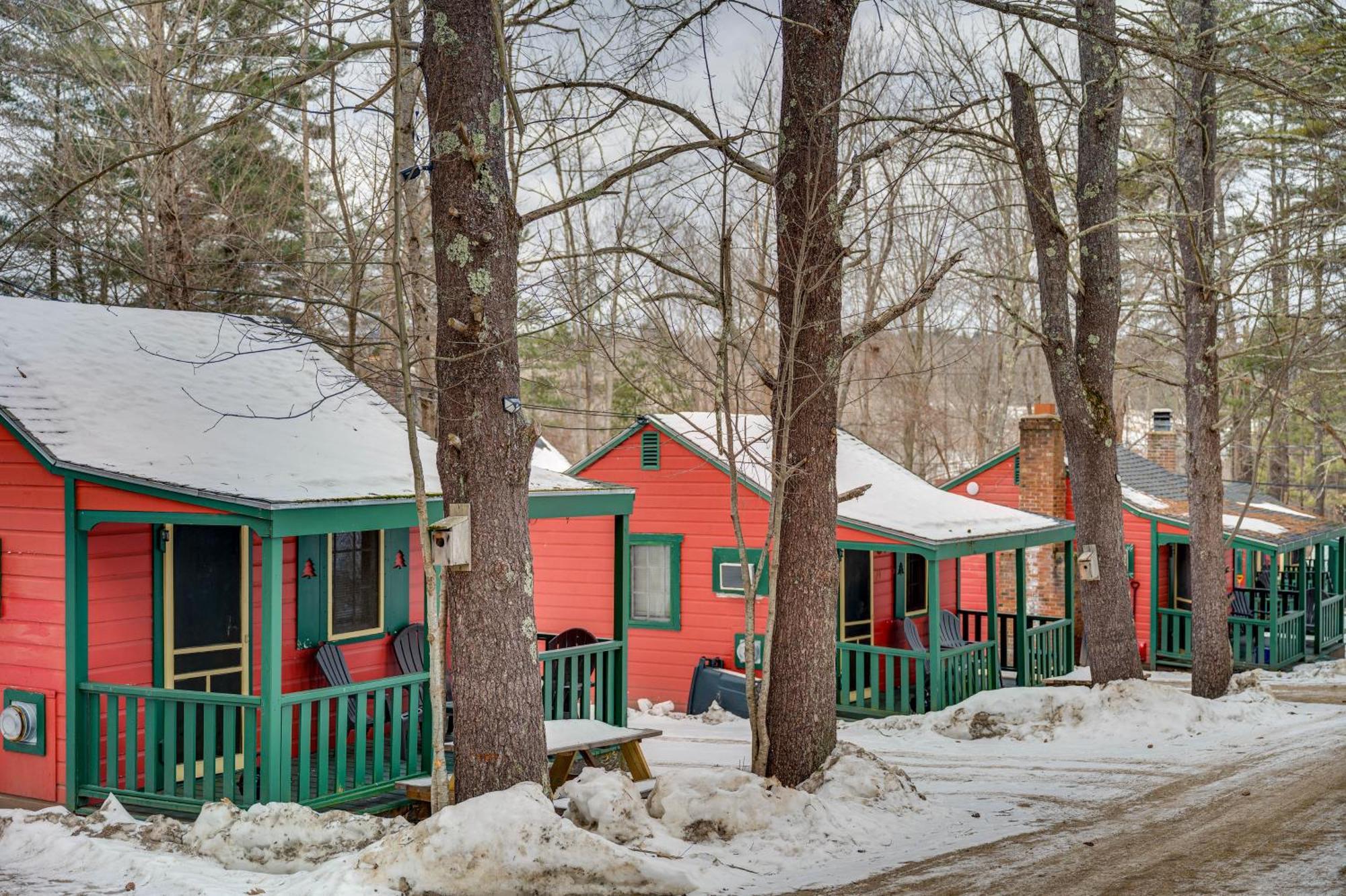Cozy Laconia Studio With Pool Access - 2 Mi To Lake! Apartment Екстериор снимка
